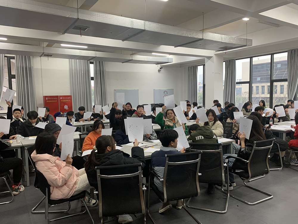 乐动在线体育·（China）官方网站心理咨询中心开展学生心理健康团辅活动