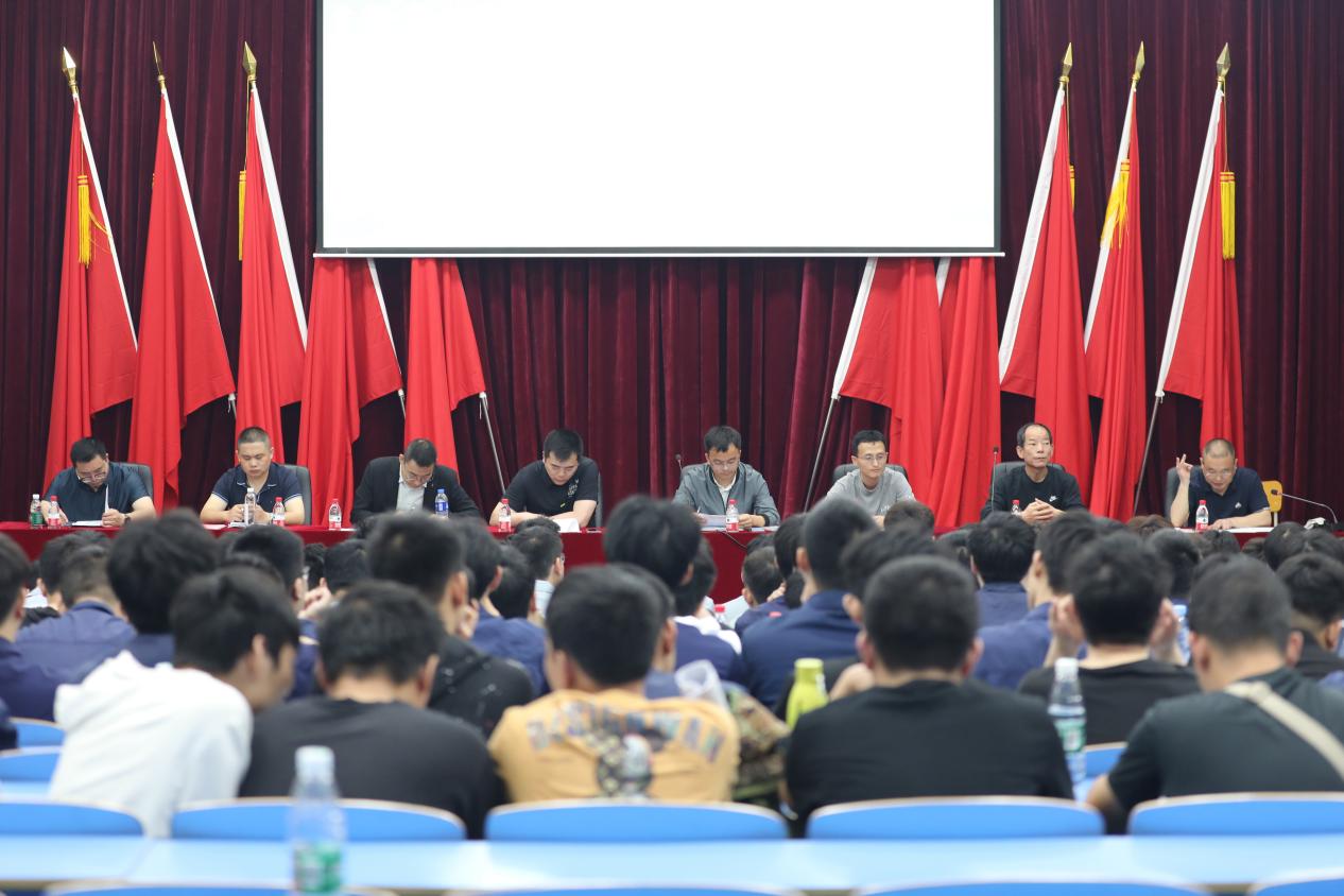 乐动在线体育·（China）官方网站举办2024届毕业生“特变电工衡阳变压器有限公司”专场招聘会