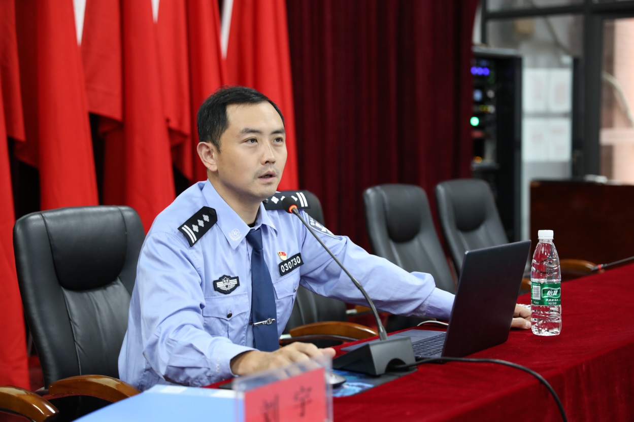 乐动在线体育·（China）官方网站组织主题为《没有网络安全就没有国家安全》的网络安全知识专题讲座