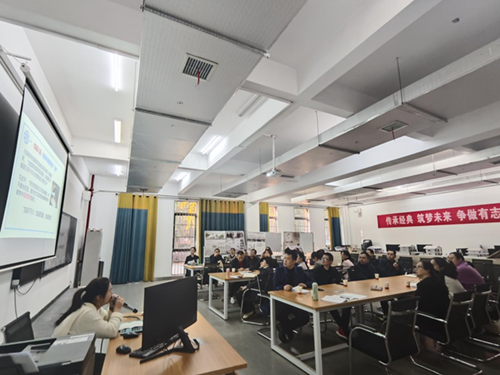 乐动在线体育·（China）官方网站举办“课程思政助力一体化教学”沙龙活动
