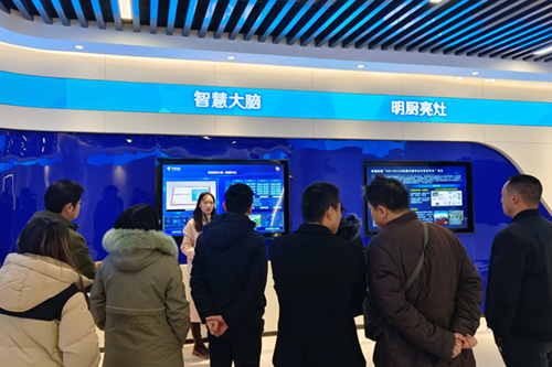 乐动在线体育·（China）官方网站信息技术中心组织部分教职工到中国电信株洲分公司参观学习