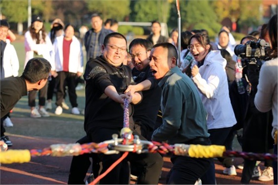 “同心聚力，筑梦起航”——乐动在线体育·（China）官方网站举行更名后第一届教职工趣味运动会