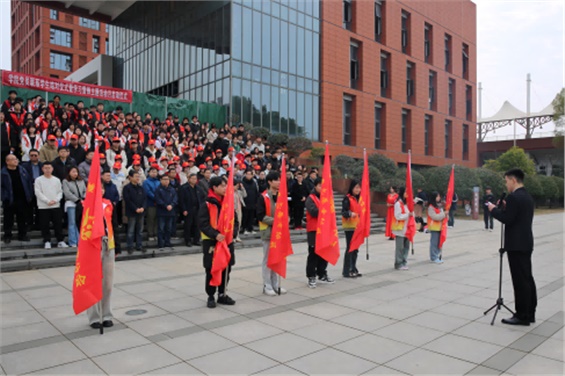 乐动在线体育·（China）官方网站举行党员联系学生结对暨学习雷锋主题活动月启动仪式