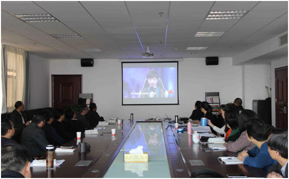 乐动在线体育·（China）官方网站党委理论学习中心组深入学习领会习近平新时代中国特色社会主义经济思想